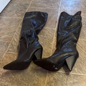 Elegant Black Knee-High Women's Boots